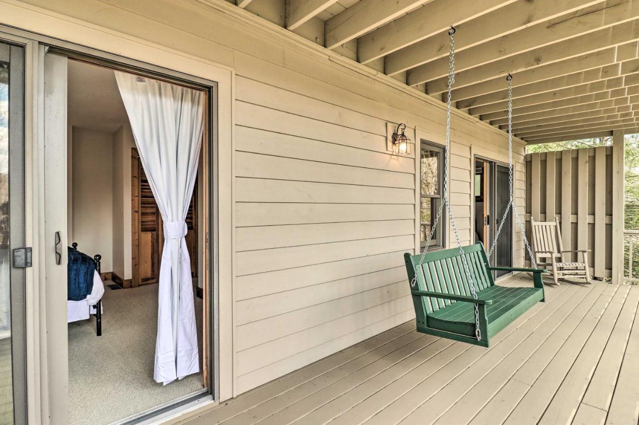 Sapphire Retreat With 2 Decks, Views And Resort Access Екстер'єр фото